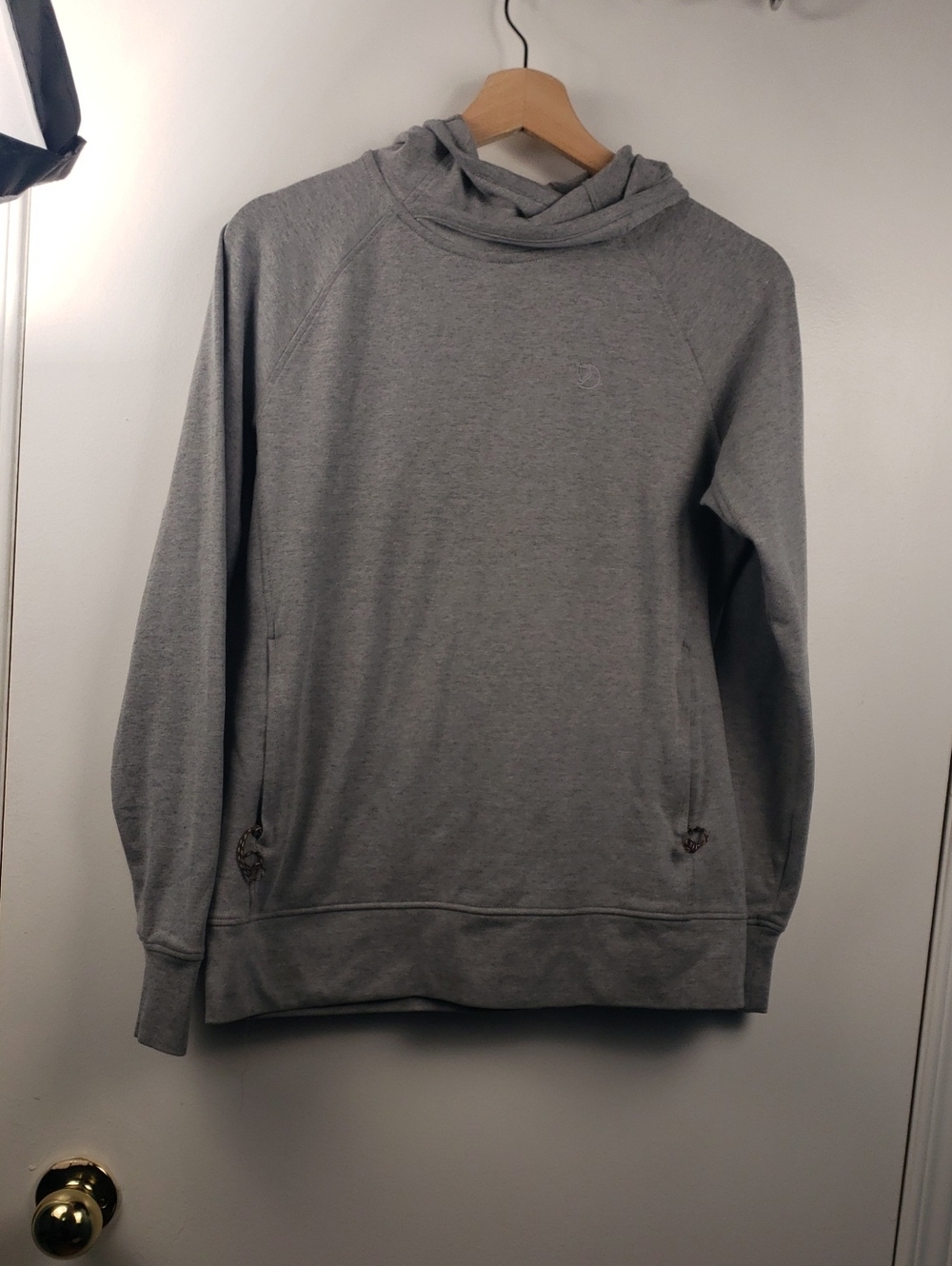 Fjällräven High Coast Hoodie - Women's Small in gray
